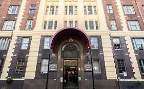 Oaks Sydney Goldsbrough Suites